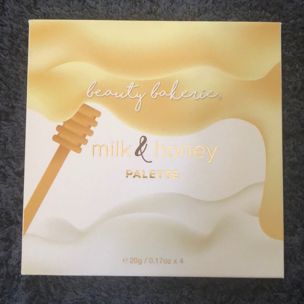 Beauty Bakerie Milk & honey highlighter palette